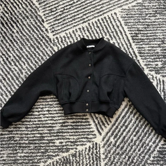 Zara bomber jacket - Picture 2 of 4